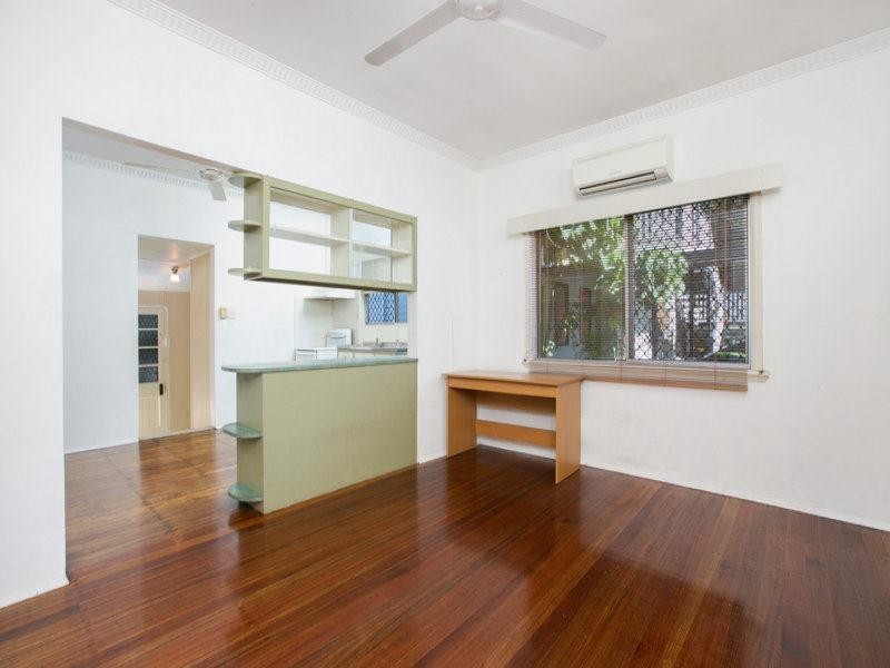 189 Martyn  Street, Manunda QLD 4870