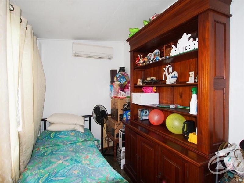 1/111 Tills Street, Westcourt QLD 4870