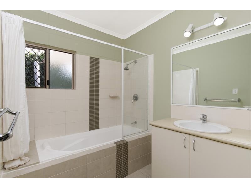 1 and  2/2 Nindii Close, Edmonton QLD 4869