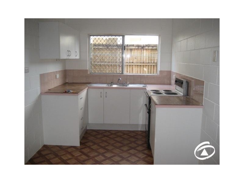 1/52 Pease Street, Manoora QLD 4870