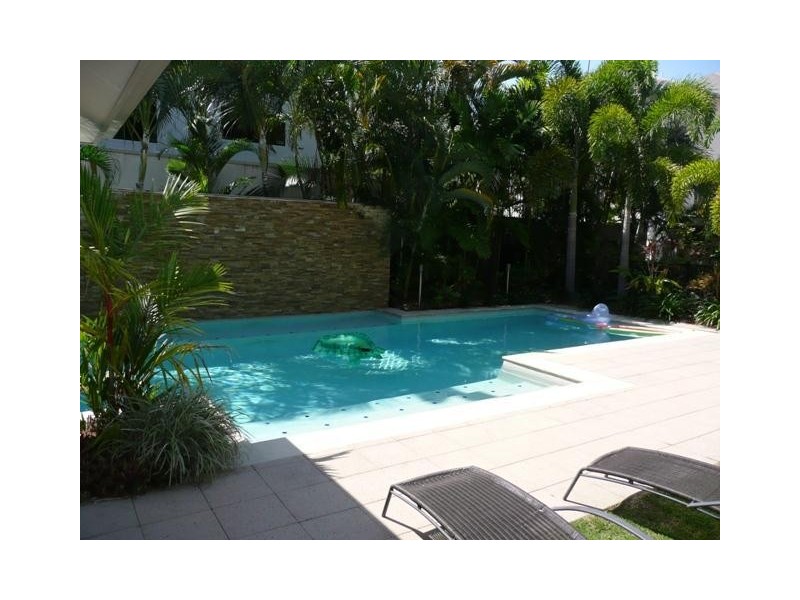 22/242 Grafton  Street, Cairns North QLD 4870