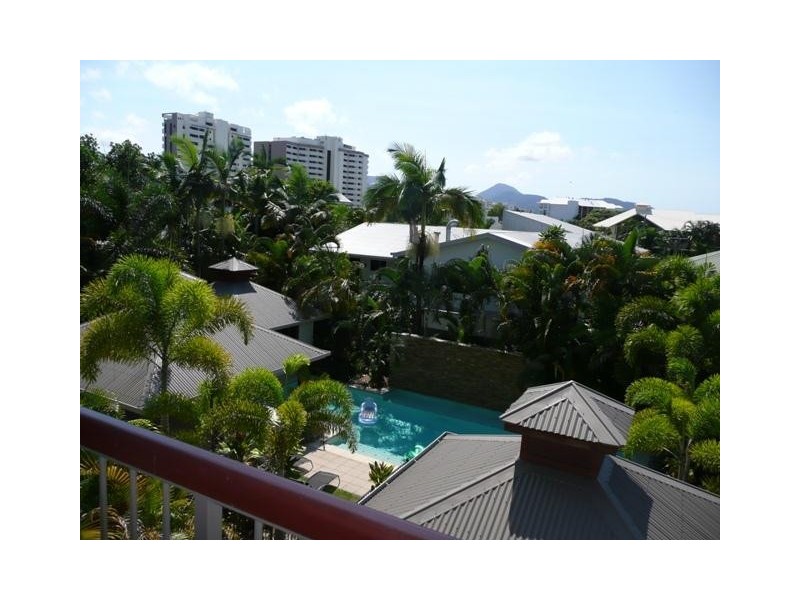 22/242 Grafton  Street, Cairns North QLD 4870