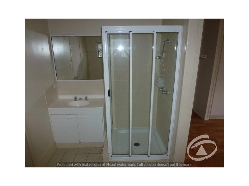 11 Callum Street, Mooroobool QLD 4870