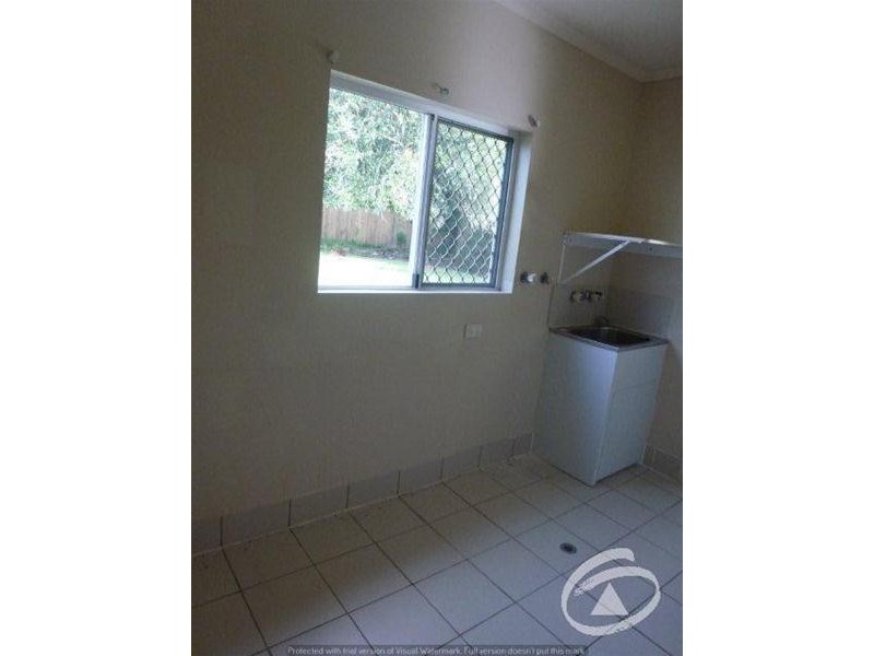 11 Callum Street, Mooroobool QLD 4870