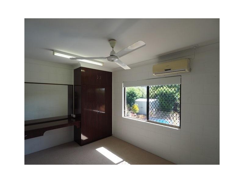 10 Ponticello Street, Whitfield QLD 4870