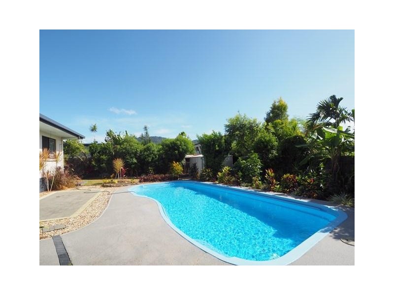 10 Ponticello Street, Whitfield QLD 4870