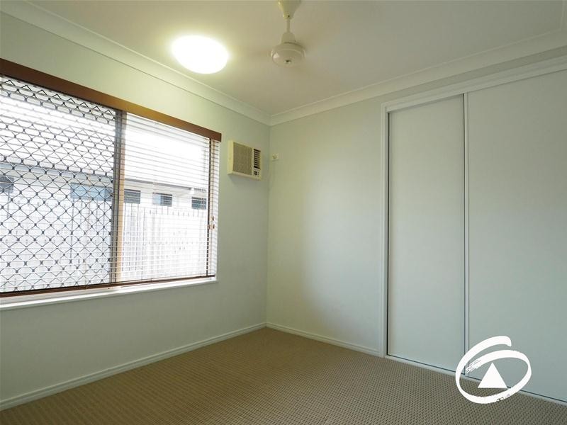 38 Phoenix Street, White Rock QLD 4868