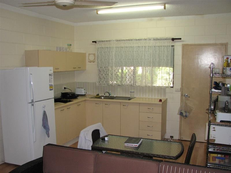 1/21-25 Cedar Road, Palm Cove QLD 4879