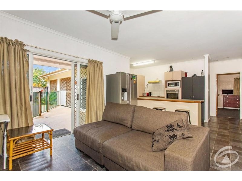 4 Edmonds Close, Bentley Park QLD 4869