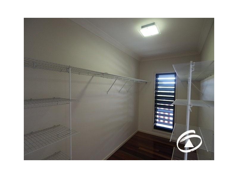 2 Barringtonia Close, Redlynch QLD 4870