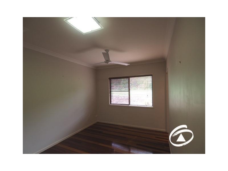 2 Barringtonia Close, Redlynch QLD 4870