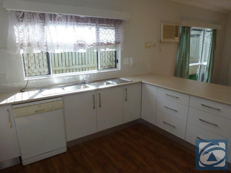 19 Satinash Close, Redlynch QLD 4870