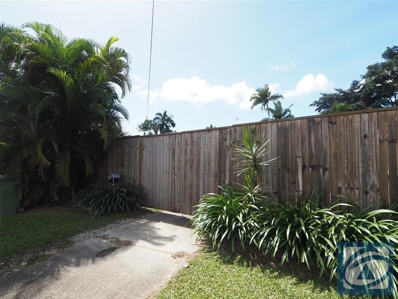 1/16 Kowinka  Street, White Rock QLD 4868