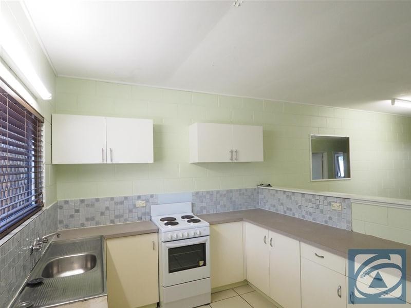 1/16 Kowinka  Street, White Rock QLD 4868