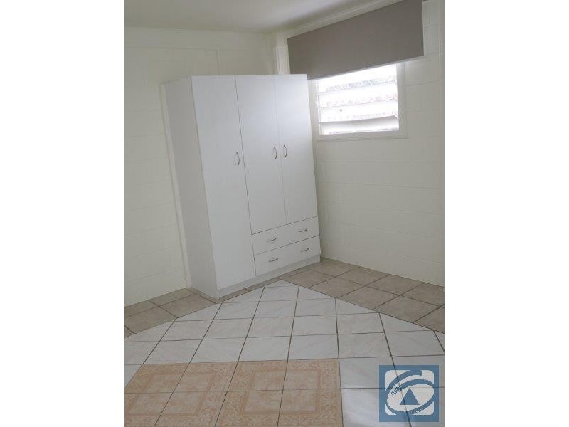 36b Macilwraith Street, Manoora QLD 4870