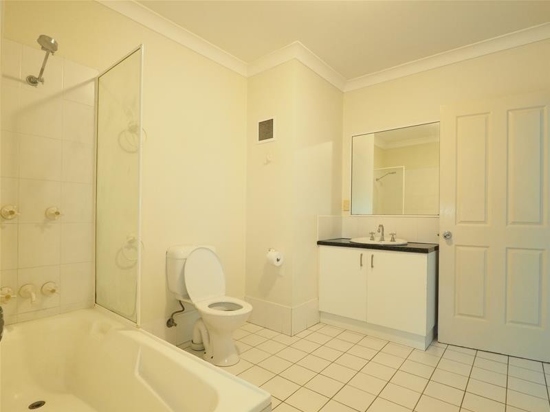 5/34 Springfield Crescent, Manoora QLD 4870