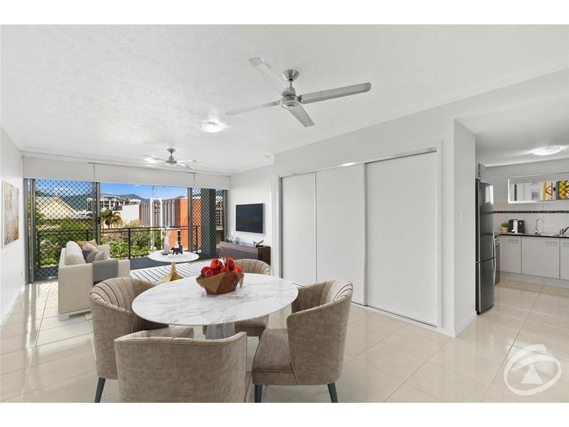304/114 Abbott Street, Cairns City QLD 4870