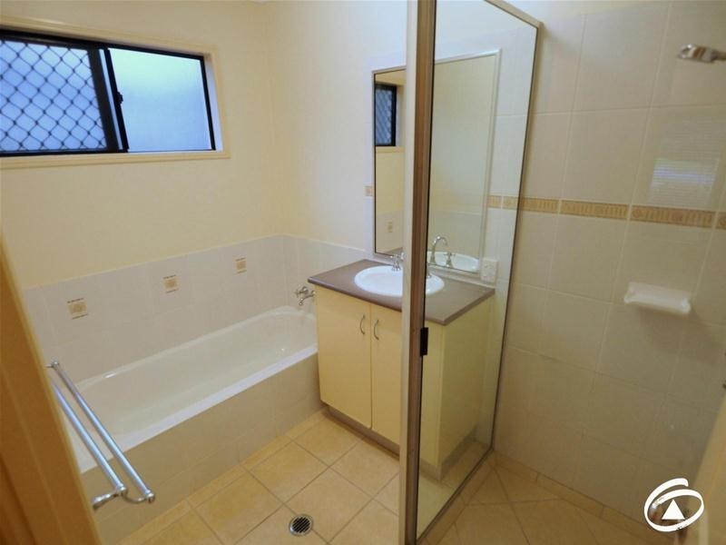 17 Findlay Street, Brinsmead QLD 4870