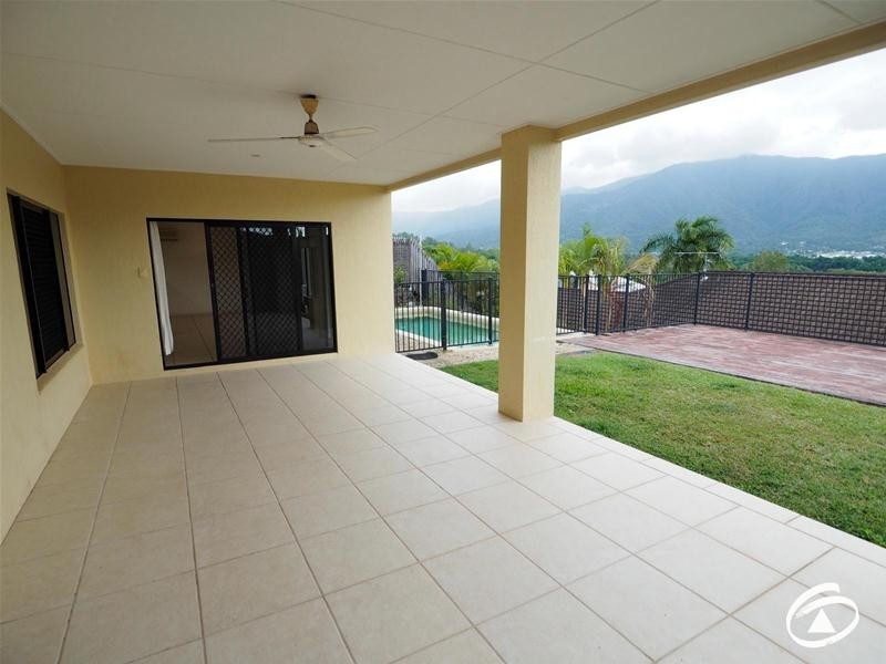 17 Findlay Street, Brinsmead QLD 4870