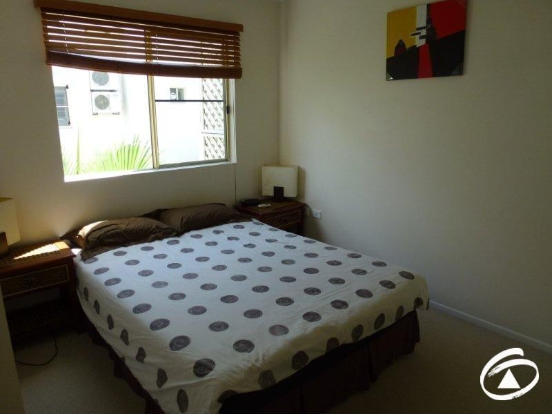 5A/210 Grafton Street, Cairns North QLD 4870