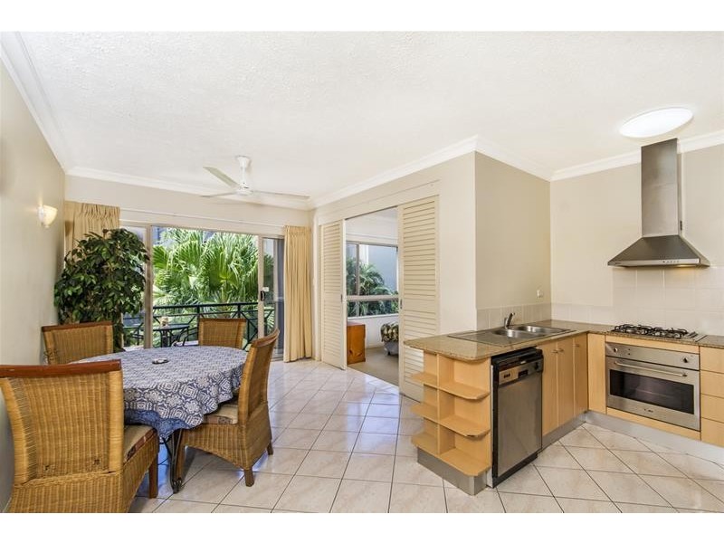 1621/373-379 McLeod Street, Cairns North QLD 4870