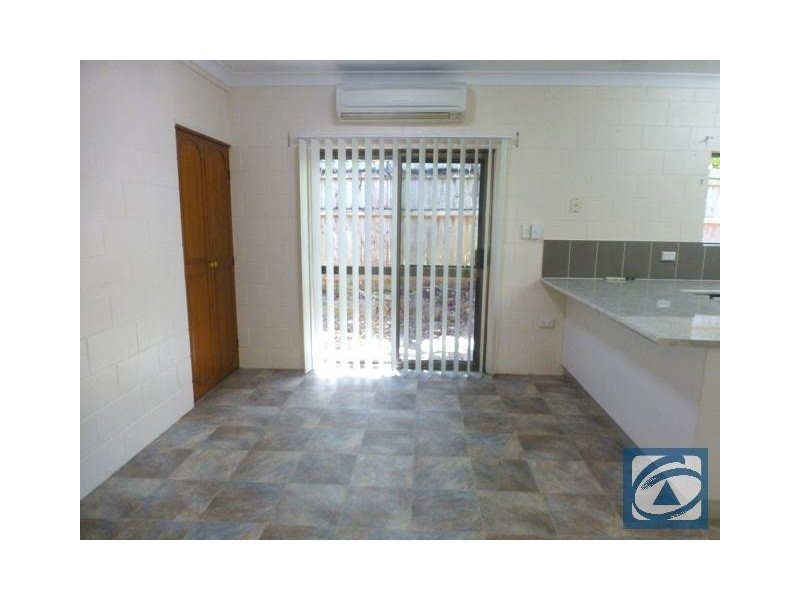 21 Leon Close, Brinsmead QLD 4870