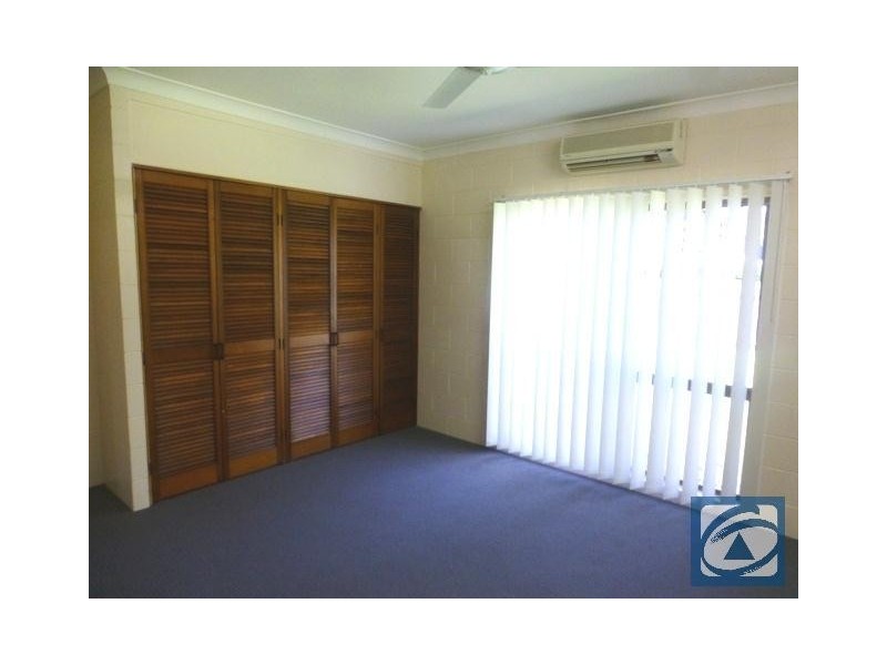 21 Leon Close, Brinsmead QLD 4870