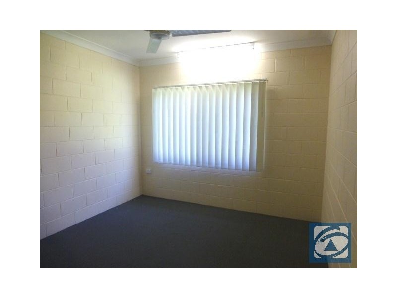 21 Leon Close, Brinsmead QLD 4870