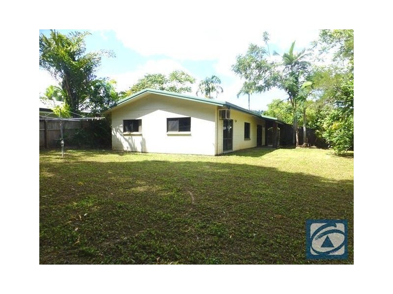 21 Leon Close, Brinsmead QLD 4870