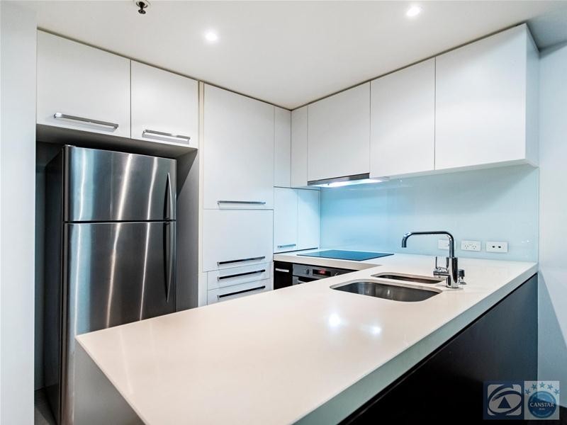 16/1 Marlin Parade, Cairns City QLD 4870