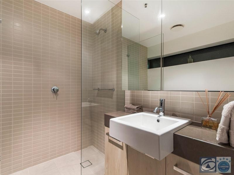 16/1 Marlin Parade, Cairns City QLD 4870