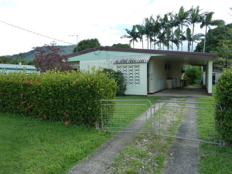 19 Mulligan Street, Manoora QLD 4870