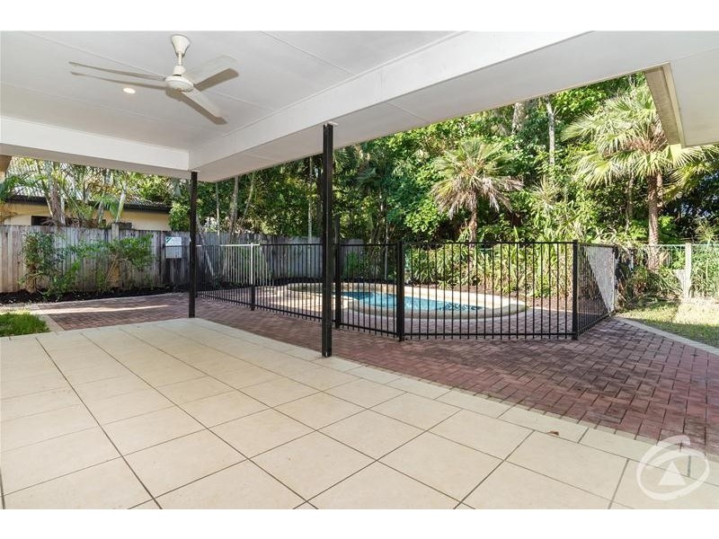 10 Tribulation Close, Kewarra Beach QLD 4879