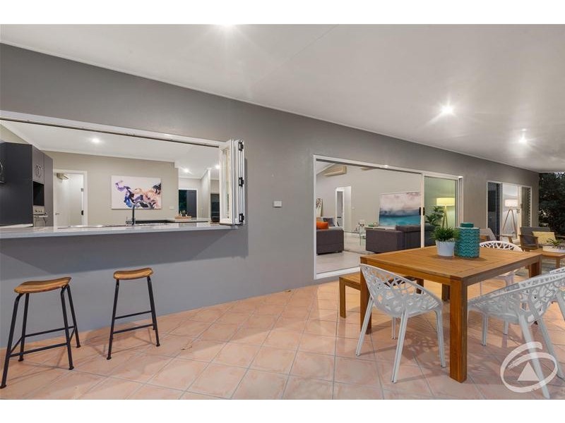 21-23 South Ellison Street, Clifton Beach QLD 4879