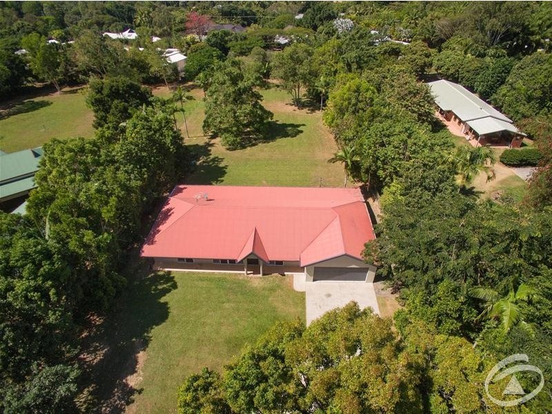 21-23 South Ellison Street, Clifton Beach QLD 4879