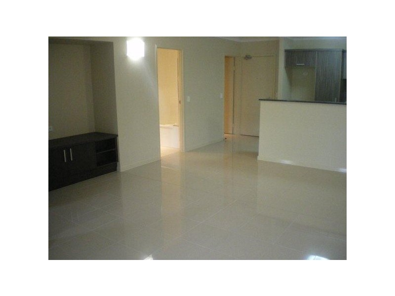 1326/12 Gregory Street, Westcourt QLD 4870