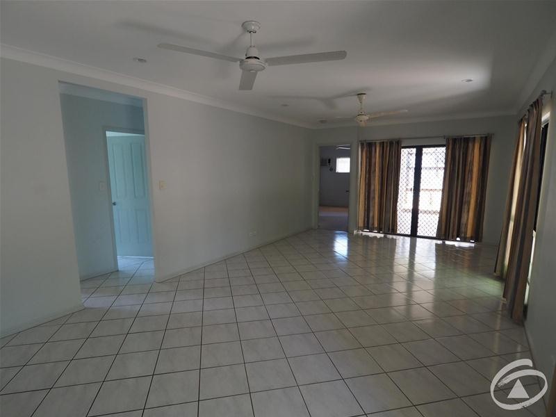 5 Mia Street, Kewarra Beach QLD 4879