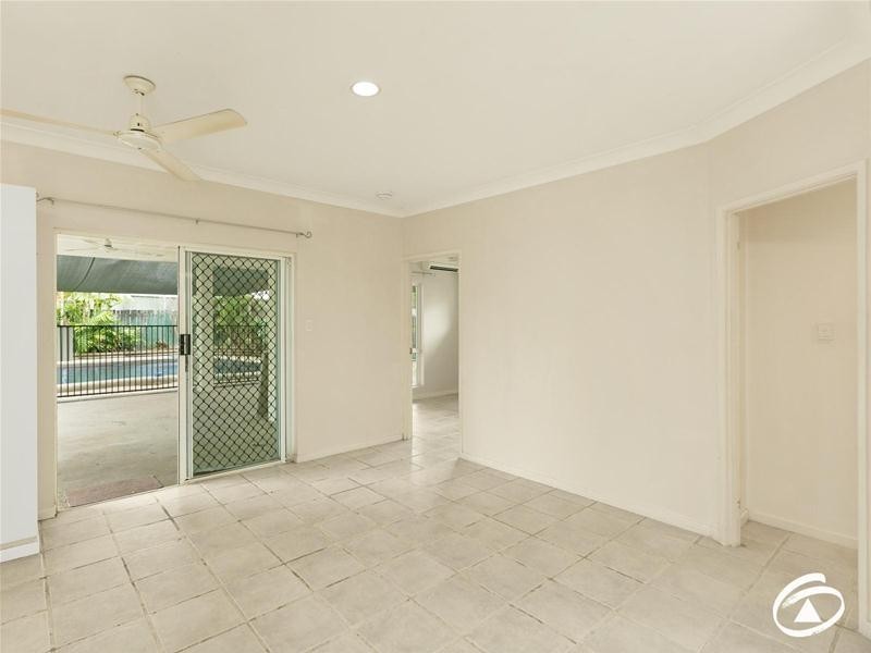 18 Whale Close, Kewarra Beach QLD 4879