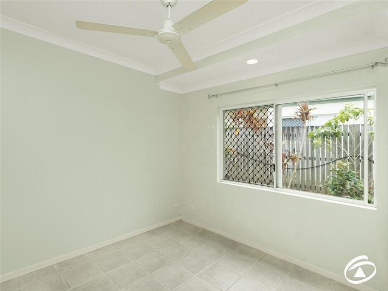 18 Whale Close, Kewarra Beach QLD 4879