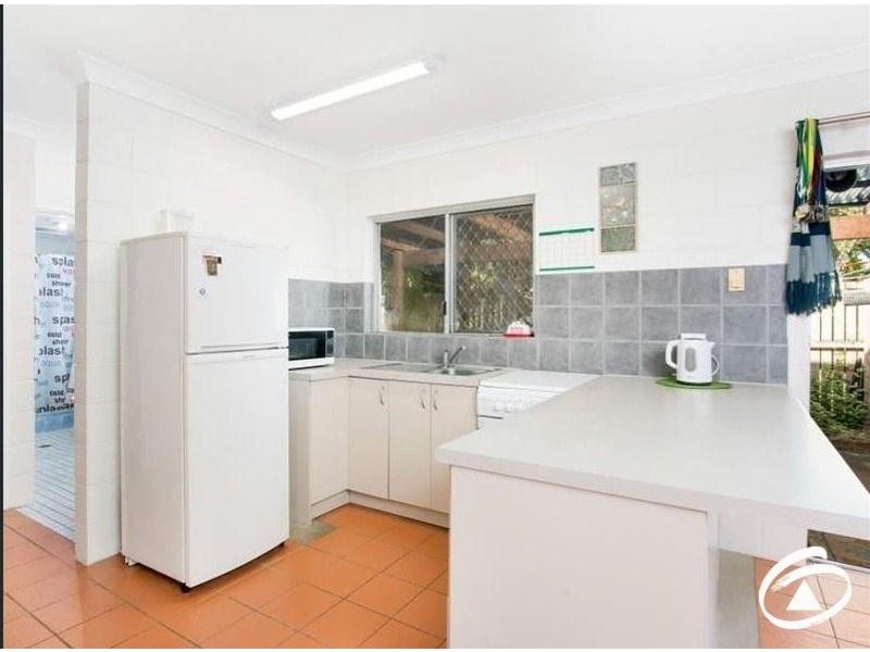 10/98 Pease Street, Manoora QLD 4870