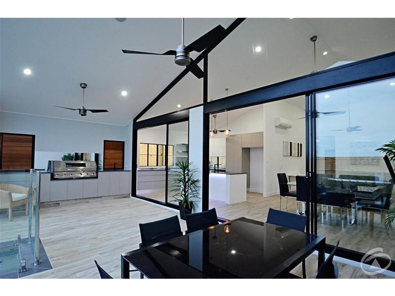 5 Whipbird Drive, Smithfield QLD 4878