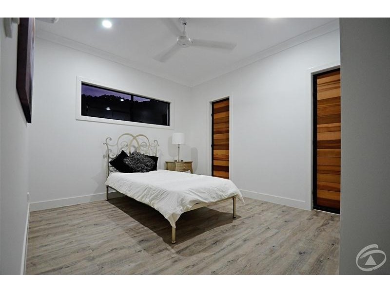 5 Whipbird Drive, Smithfield QLD 4878