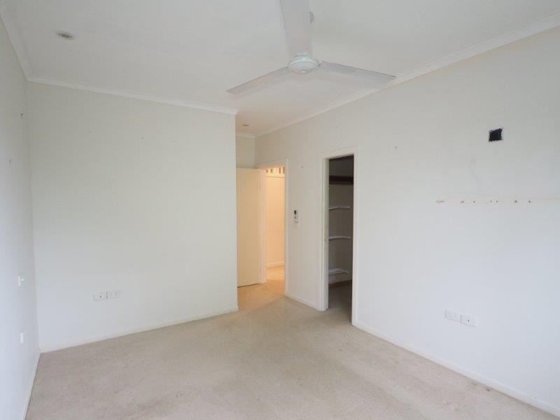 4/13 Hibiscus  Lane, Holloways Beach QLD 4878