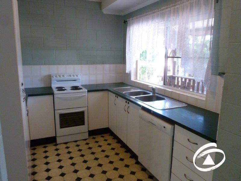 14 Kamala Street, Redlynch QLD 4870