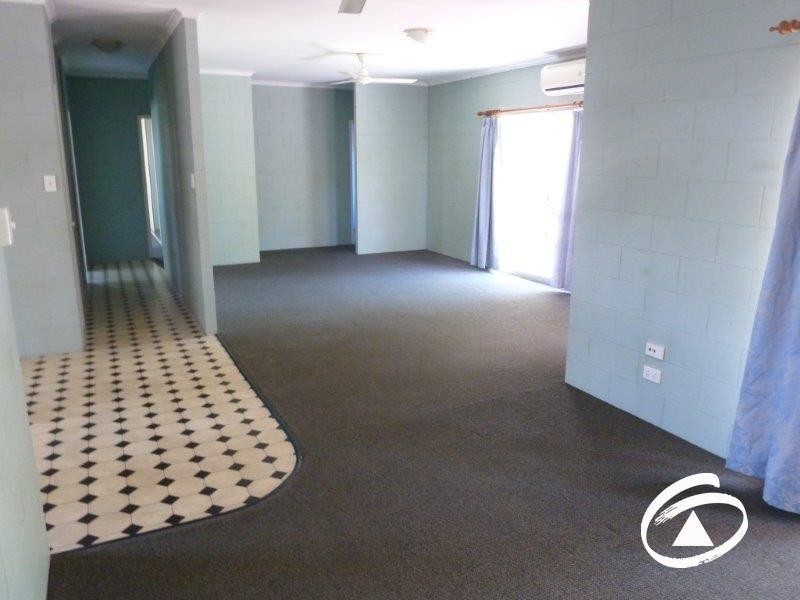 14 Kamala Street, Redlynch QLD 4870