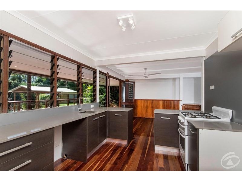 1 Hythe Street, Kamerunga QLD 4870