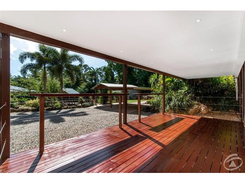 1 Hythe Street, Kamerunga QLD 4870