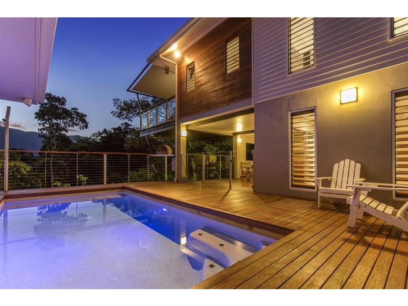 51 The Peak, Brinsmead QLD 4870