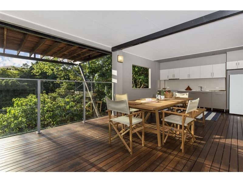 51 The Peak, Brinsmead QLD 4870