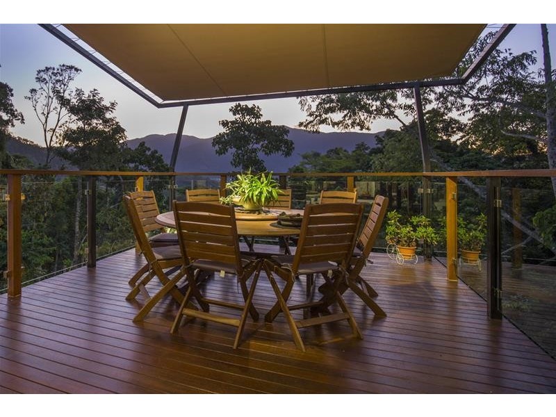 51 The Peak, Brinsmead QLD 4870